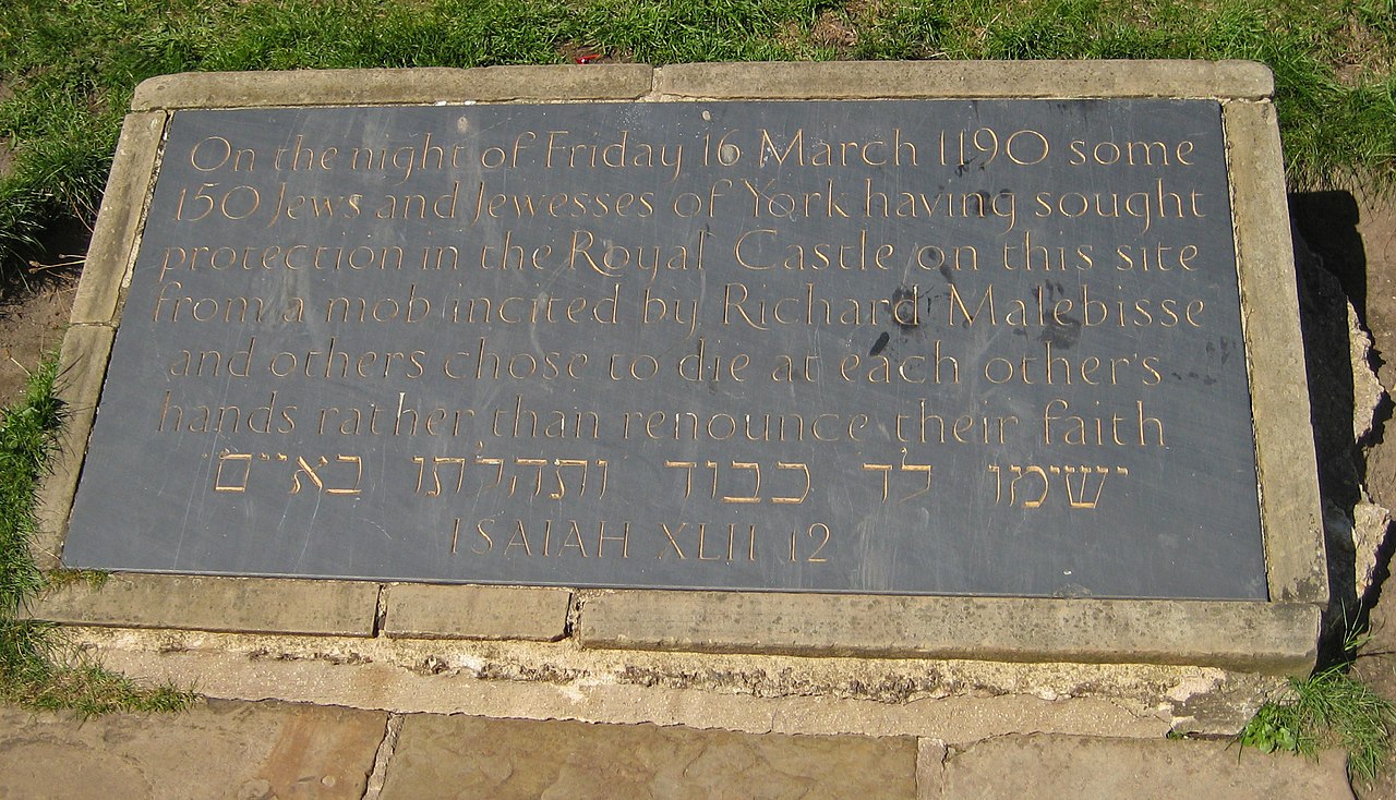 Memorial_plaque,_Clifford’s_Tower_-_geograph.org.uk_-_3687577